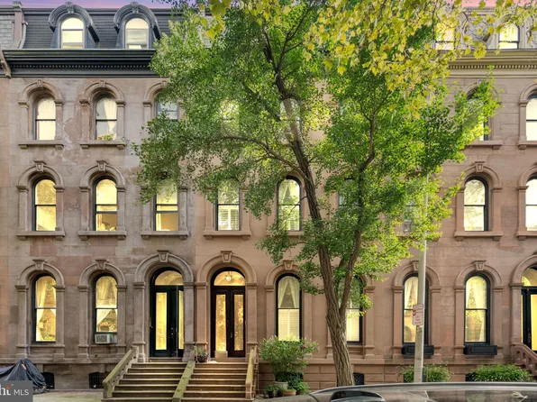 2010 Spruce St APT 1, Philadelphia, PA 19103