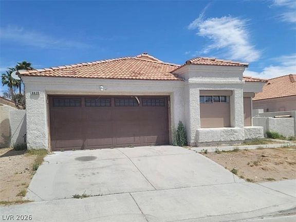 2nd image of 9820 Cross Creek Way