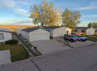 2703 Cheryl Ave, Gillette, WY 82718