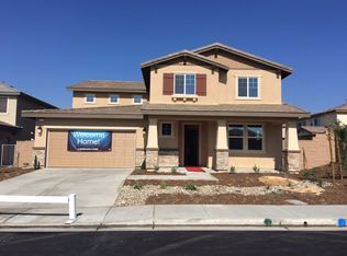5671 Skimmer Dr, Jurupa Valley, CA 91752