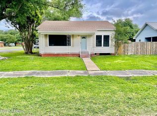 501 Daspit St, Gueydan, LA 70542