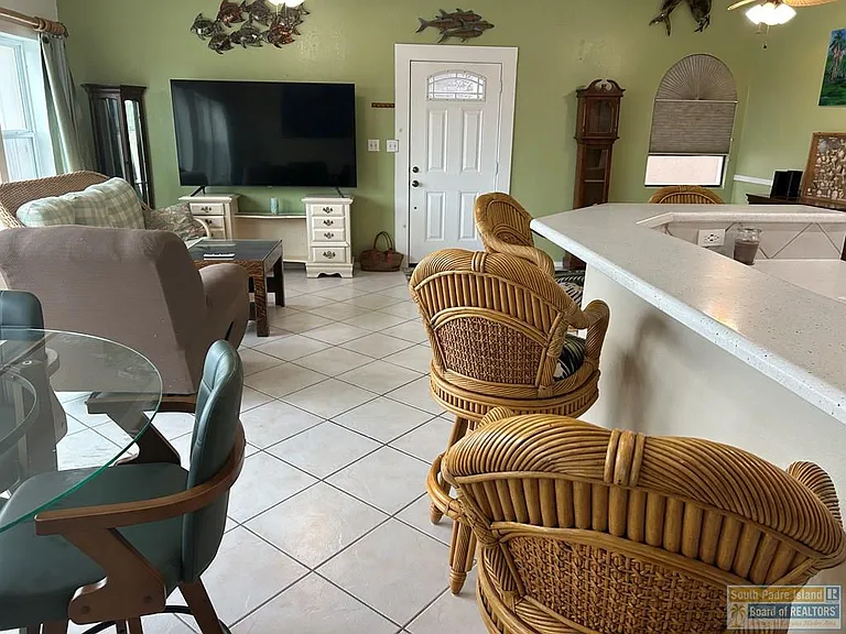 1342 Harbor Island Dr — Photo 30