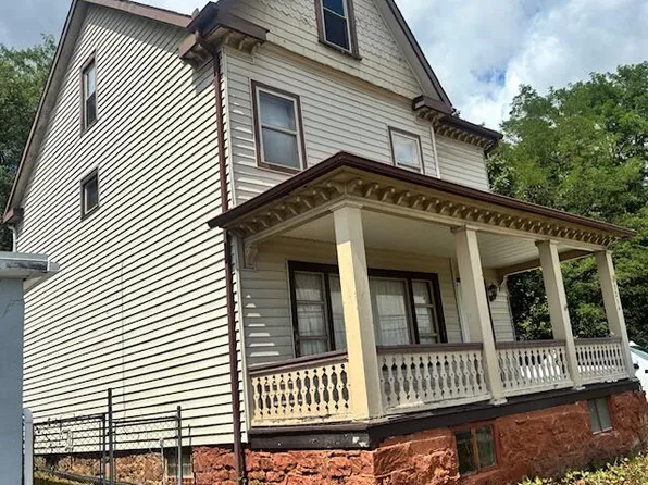 3214 6th Ave, Altoona, PA 16602