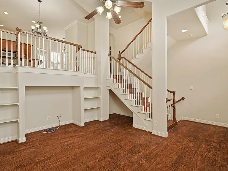 5717 Pantheon Ct — Photo 14