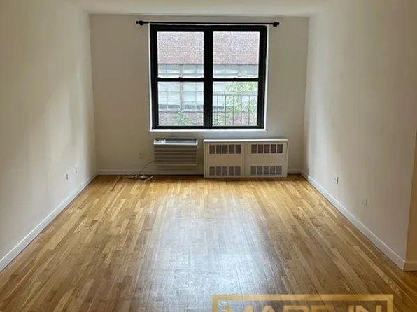 327 W 30th St APT 4B