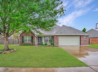 9002 N 157th East Ave, Owasso, OK 74055