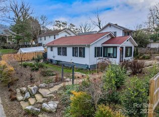 12 Irving St, Asheville, NC 28804