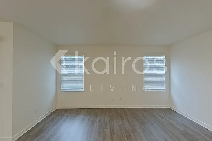 4 bed, 2.0 bath, 1684 sqft, $1,950 — Photo 3