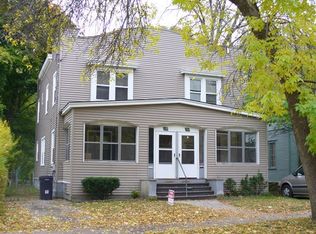 138 Carlton Ave SE, Grand Rapids, MI 49506