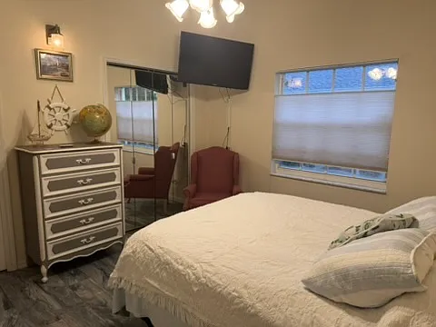 3 bed, 2208 sqft, $4,250 — Photo 2