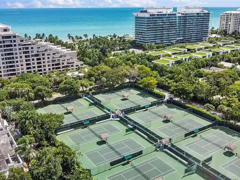 151 Crandon Blvd #CU-822 — Photo 16