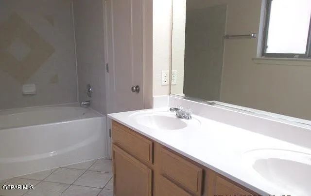 11708 Snow Cloud Ct — Photo 10