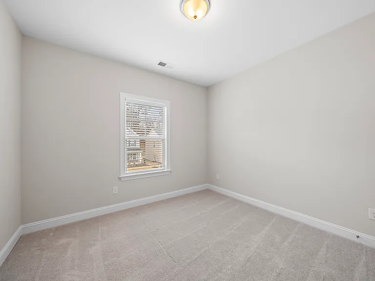 817 Hester Rd — Photo 15