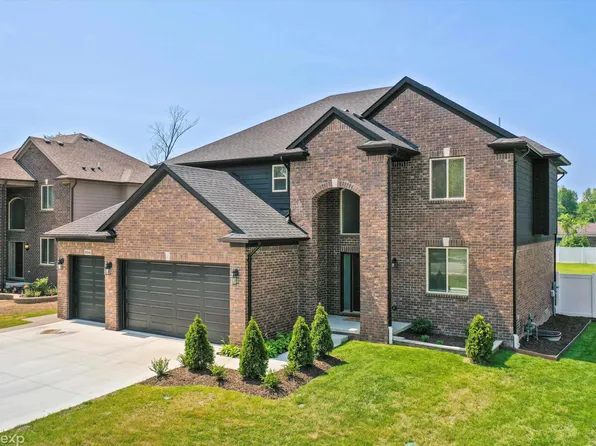 28540 Cotton Rd, Chesterfield, MI 48047