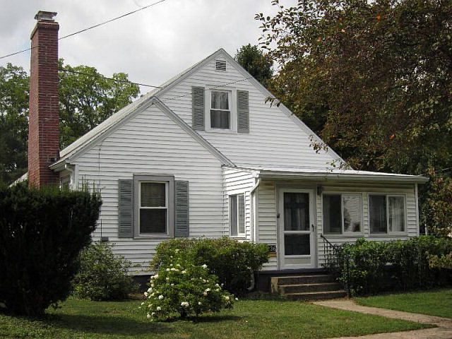 1st image of 1236 Myers Ave
