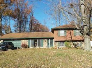 1158 Yellow Ribbon Dr, Amelia, OH 45102