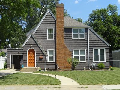 906 Pine St, Yankton, SD, 57078