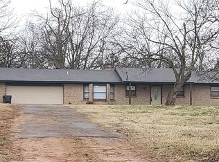 10317 Oak Dr, Newalla, OK 74857