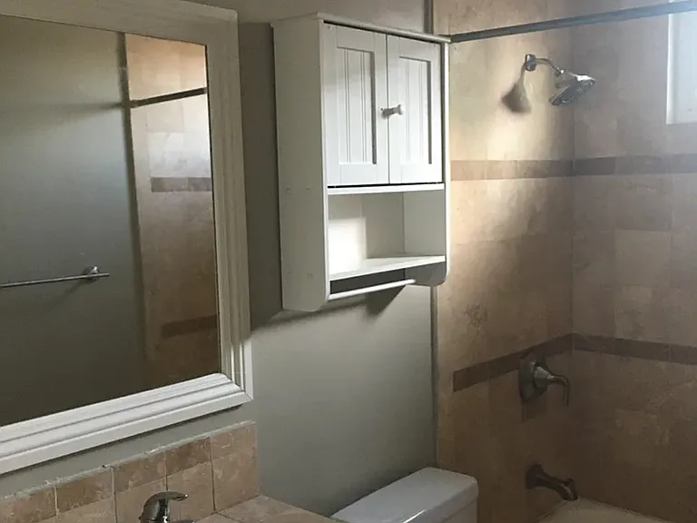 1619 Colby Ave #4 — Photo 19