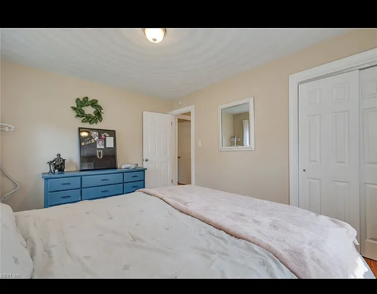 4216 River Shore Rd — Photo 1