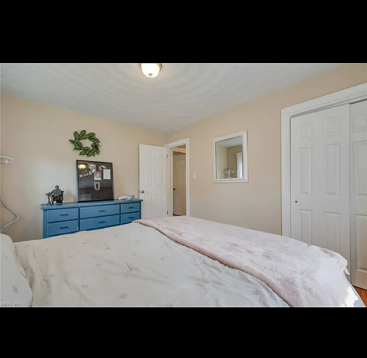 4216 River Shore Rd
