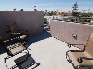 329 Oak Ave, Carlsbad, CA 92008