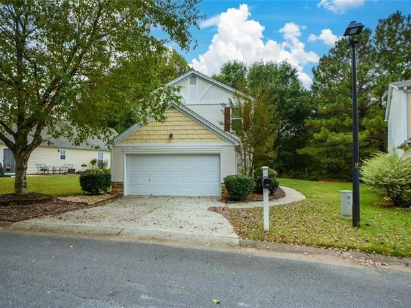 3845 Maple Valley Dr, Cumming, GA 30040