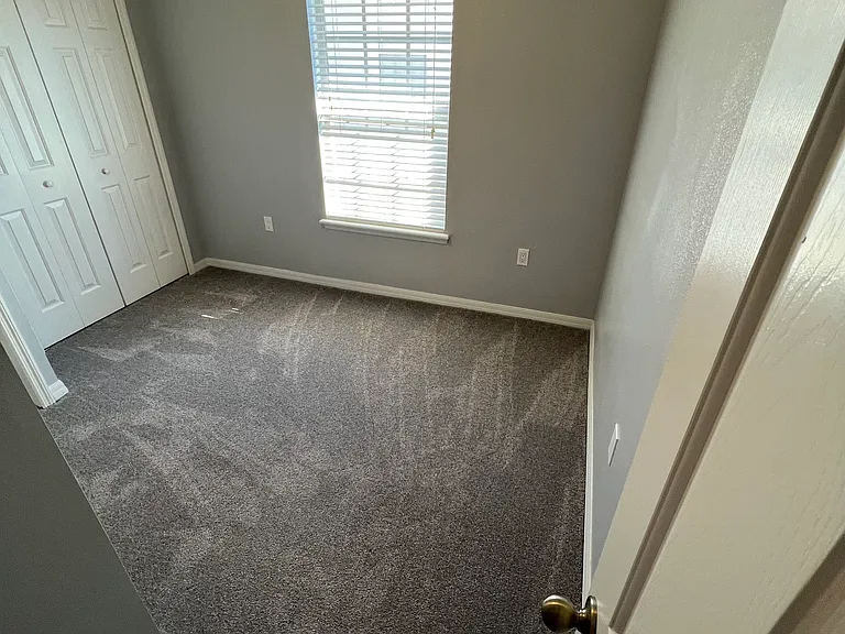 8353 Shallow Creek Ct — Photo 8