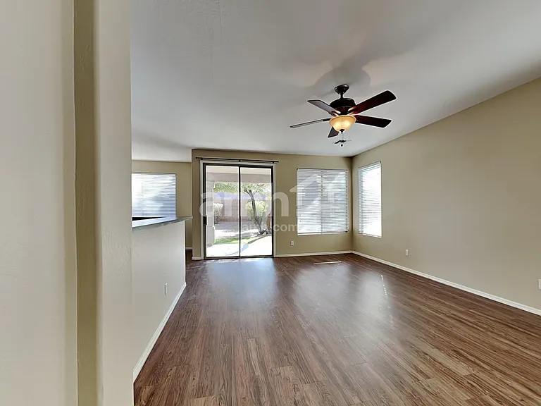 119 E Piccolo Ct — Photo 6