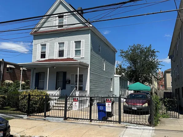 811 E 219th Street, Bronx, NY 10467