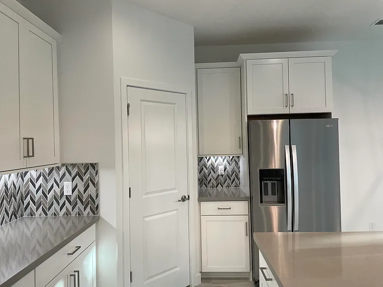 4415 Arcturus Ln — Photo 30