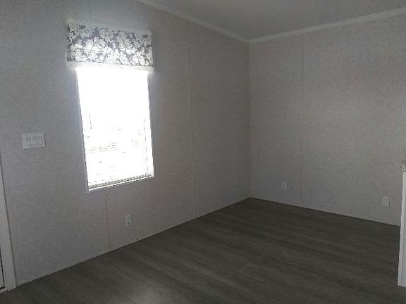 4th image of 1375 Pasadena Ave S #525