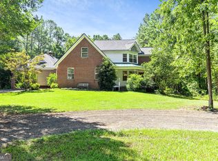 466 Harp Rd, Fayetteville, GA 30215