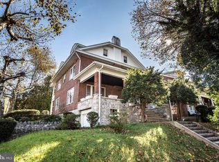 1529 Linden St, Reading, PA 19604