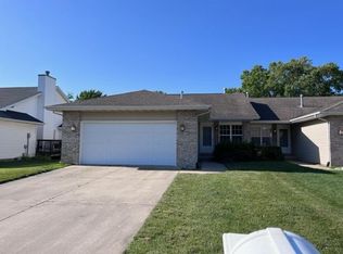 3311 Crystal Lake Dr, Springfield, IL 62711