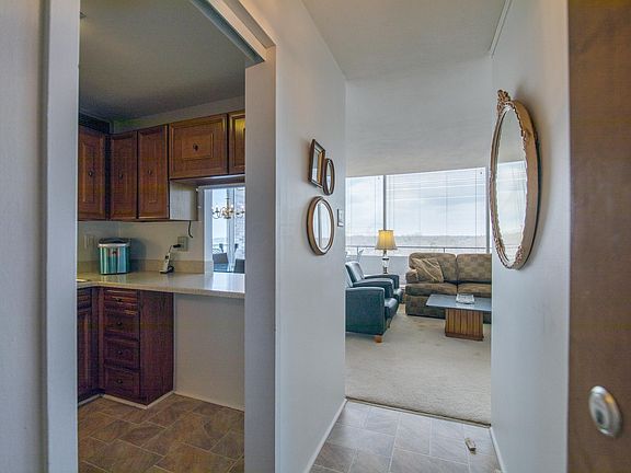 2nd image of 1000 Urlin Ave APT 1021