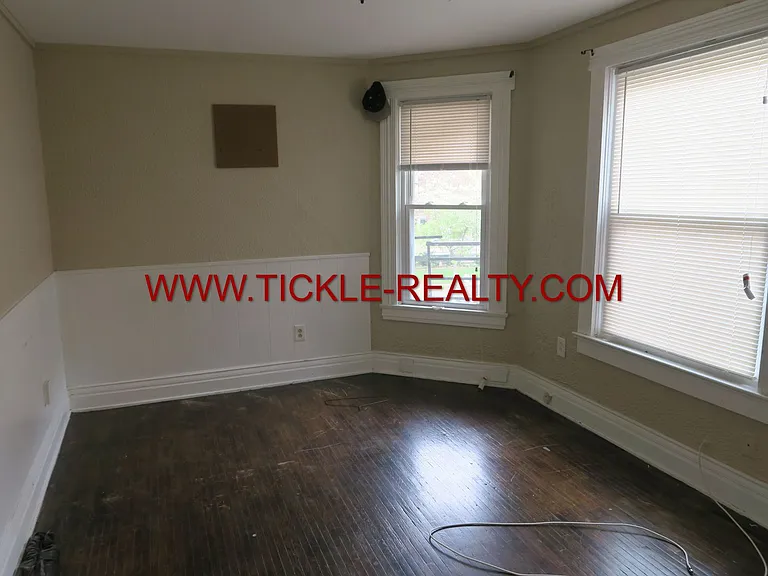 310 Meigs St — Photo 5