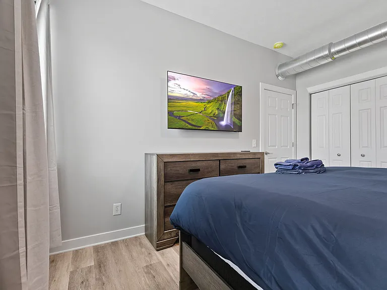 21 W 16th Street21 B02 Indianapolis #STREET21-B02 — Photo 7