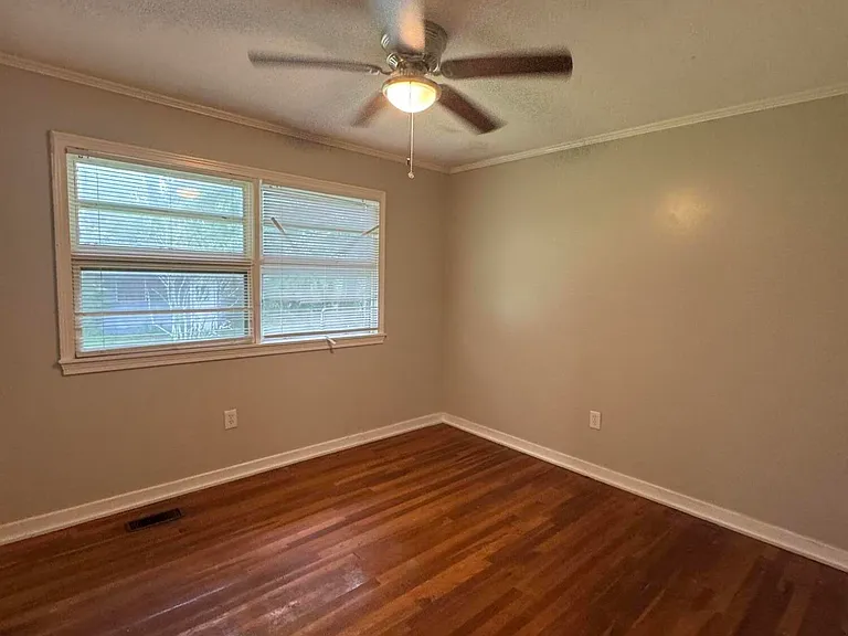 5855 Canton Park Dr — Photo 11
