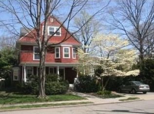 19 George St, Newton, MA 02458