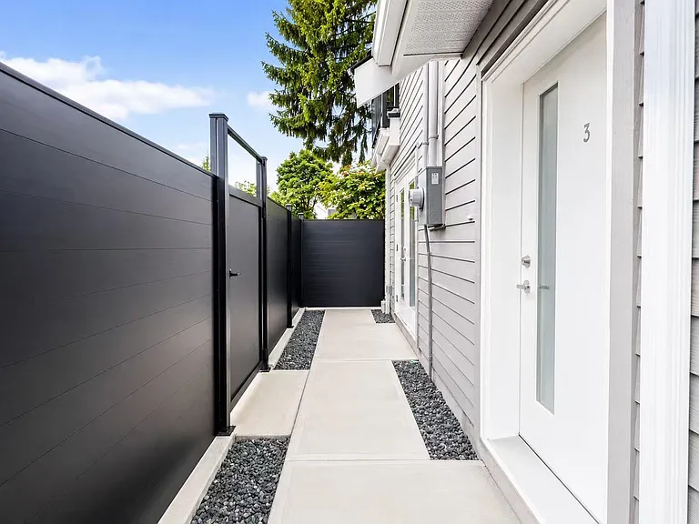 498X Macdonald St #LANEWAY HOUSE — Photo 9