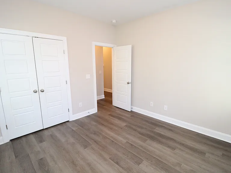 8424 Rhodes Rd — Photo 26