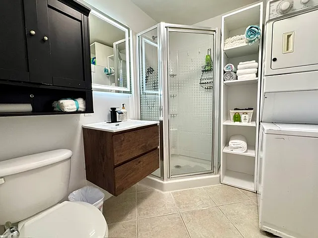 110 Ocean Dr #B — Photo 17