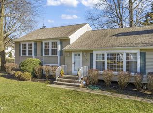 218 Ballantine Rd, Middletown, NJ 07748