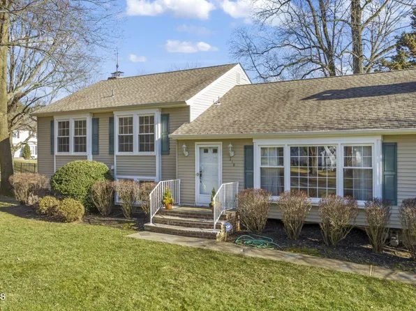 218 Ballantine Road, Middletown, NJ 07748