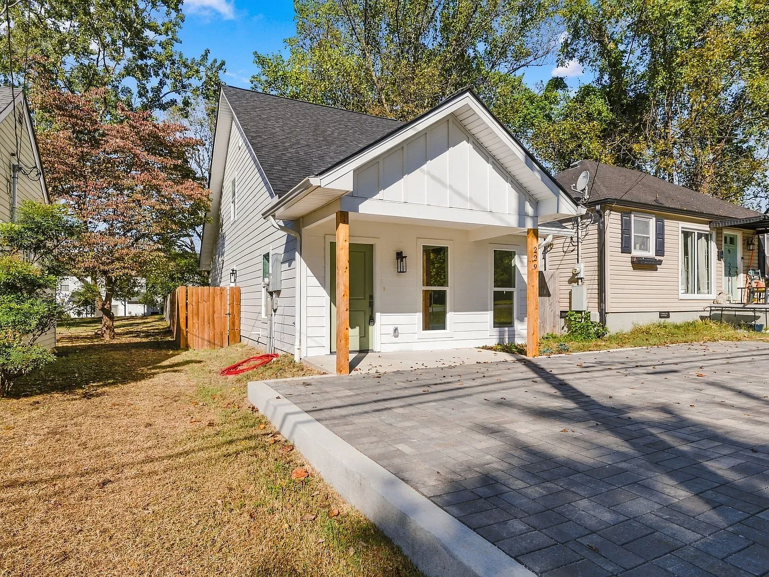 3 bed, 1382 sqft, $2,500 — Photo 4