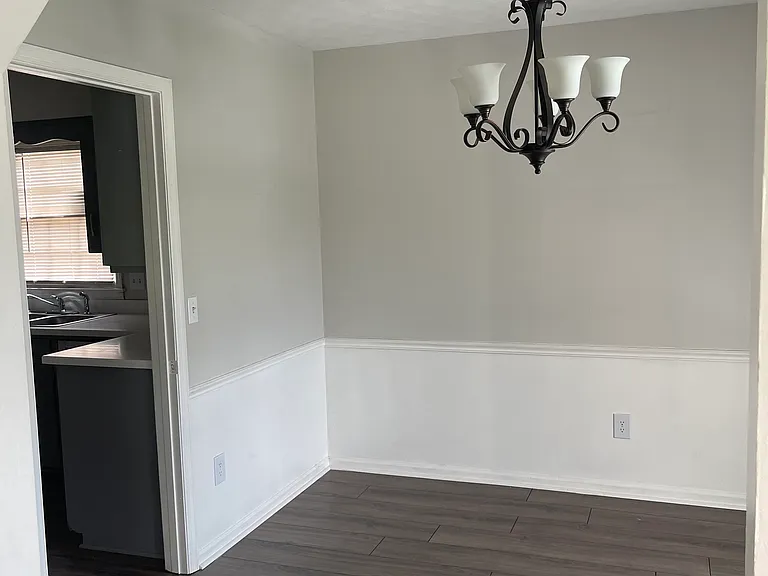 2586 Harwich Cir — Photo 3