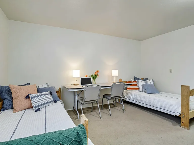 Bountiful Court Apartments
