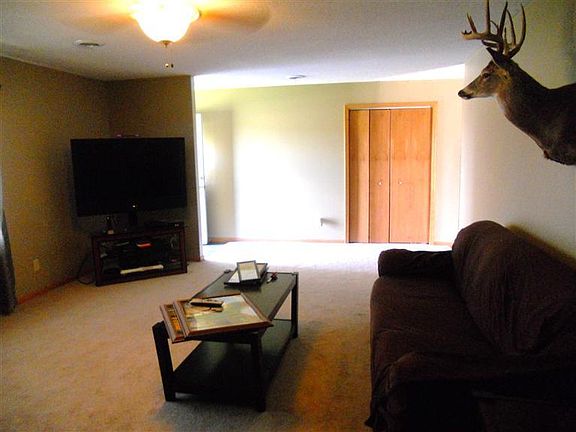 5th image of 502 Palomino Ln