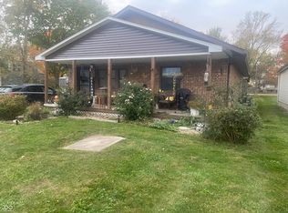 218 S Main St, Pendleton, IN 46064